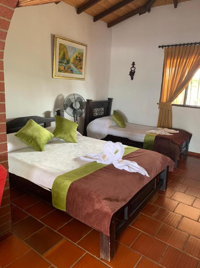 Hotel Campestre la Loma Curití Esterno foto