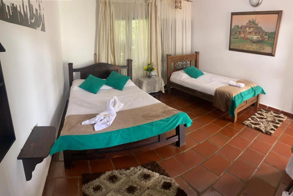 Hotel Campestre la Loma Curití Esterno foto