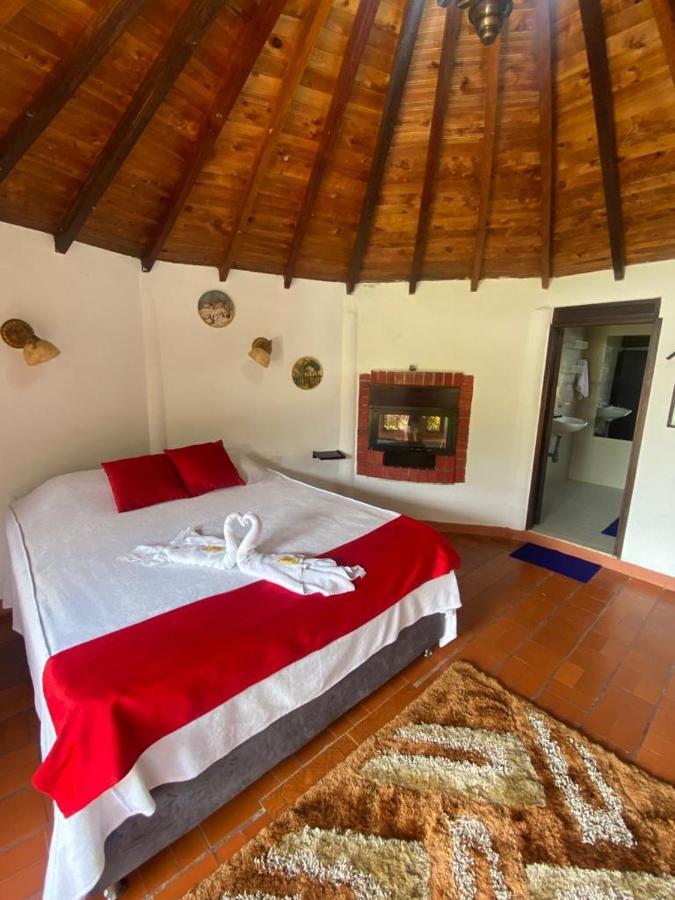Hotel Campestre la Loma Curití Esterno foto