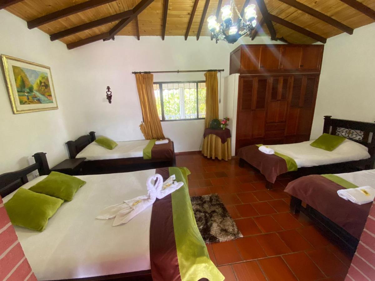 Hotel Campestre la Loma Curití Esterno foto