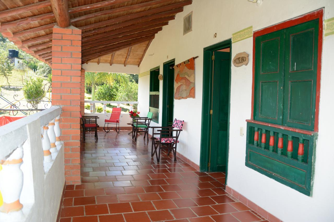 Hotel Campestre la Loma Curití Esterno foto