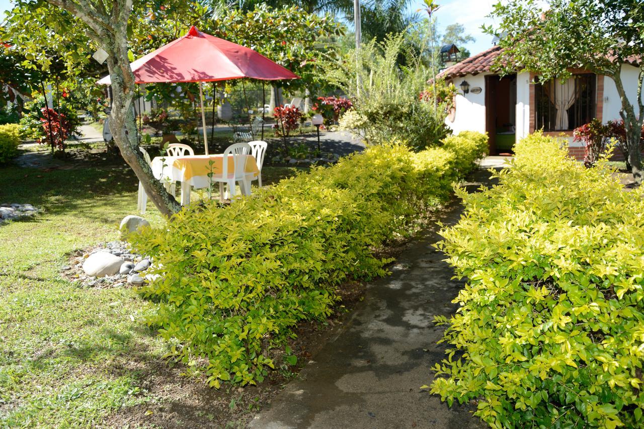 Hotel Campestre la Loma Curití Esterno foto