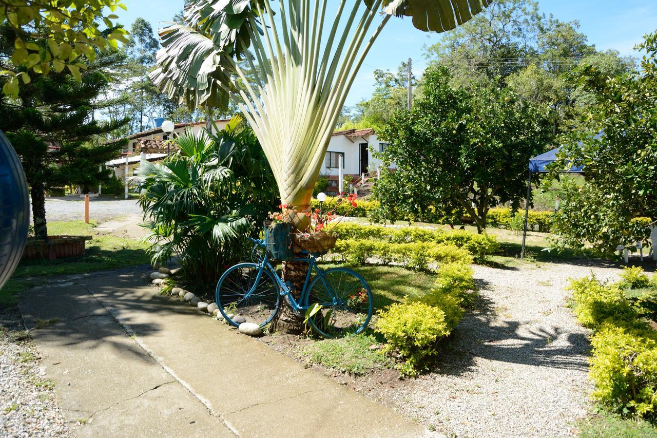 Hotel Campestre la Loma Curití Esterno foto